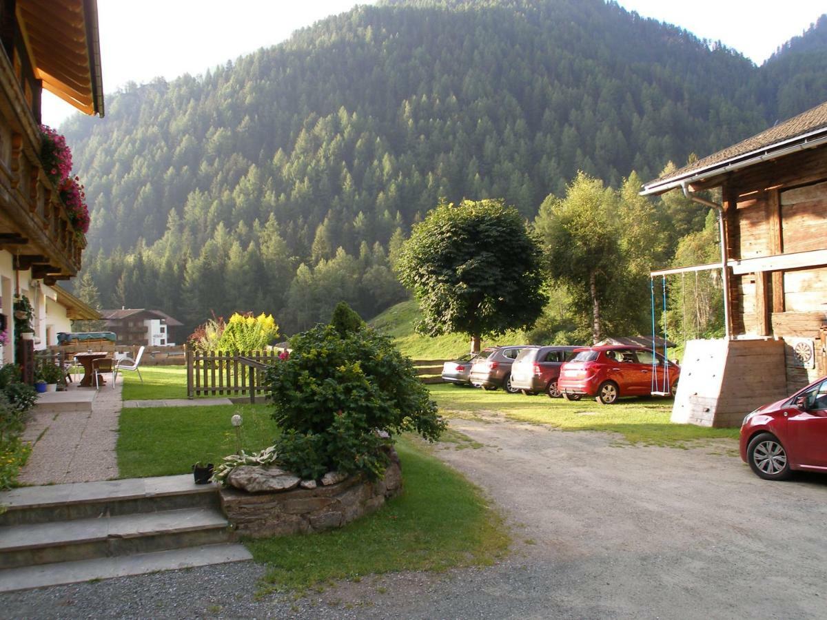 Gaestehaus Dorer Gerhard Pragraten Exterior photo